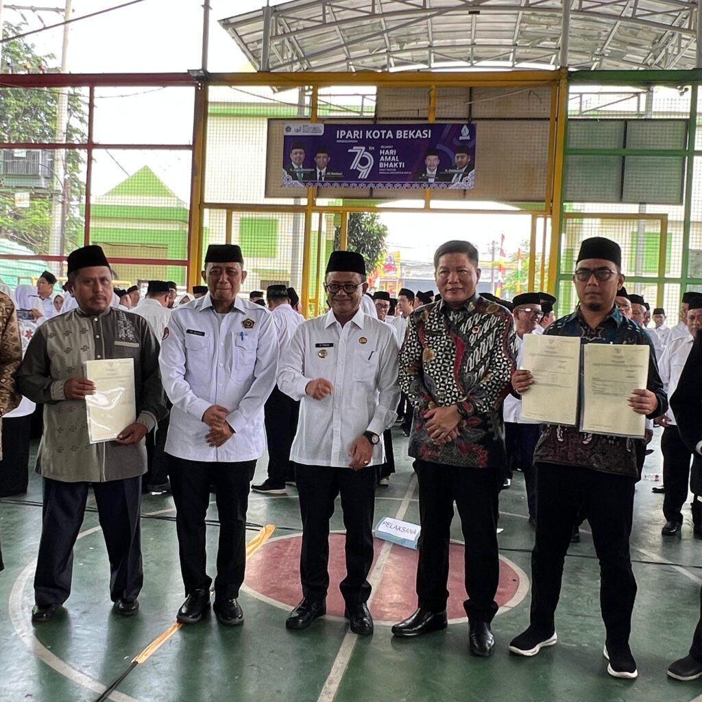 BPN Kota Bekasi Distribusikan Sertifikat Tanah Wakaf Ormas Islam