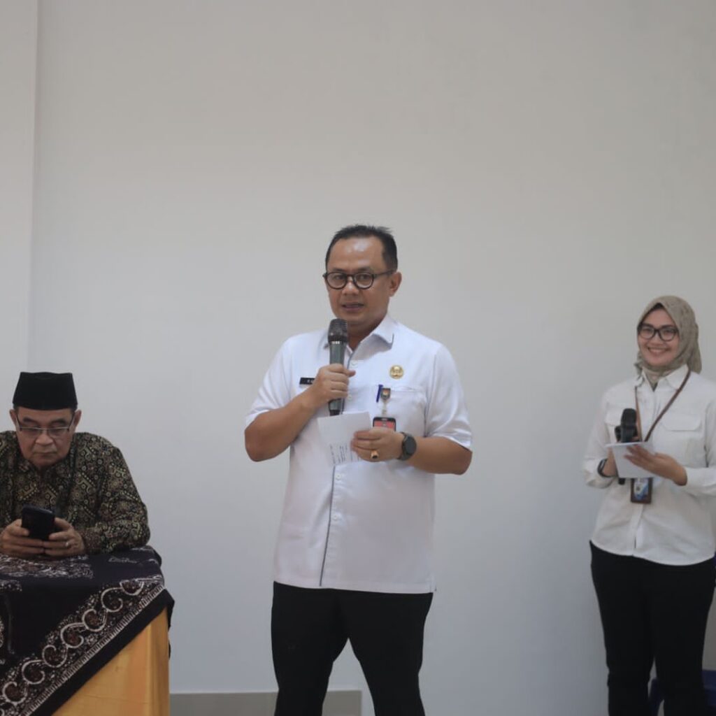 Pj. Wali Kota Bekasi Pamitan Usai Pimpin Rapat Minggon di Medan Satria