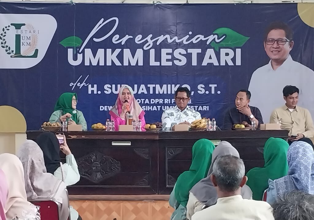 Anggota Dewan DPR RI Resmikan UMKM Lestari di Bekasi Utara