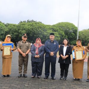 Pemerintah Kota Bekasi Apresiasi Pegawai Purnabakti dan Duta Batik Jawa Barat