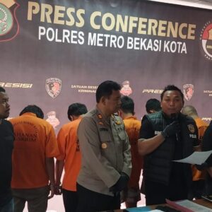 Dua Suporter Persija Ditangkap Terkait Penganiayaan di Stadion Patriot