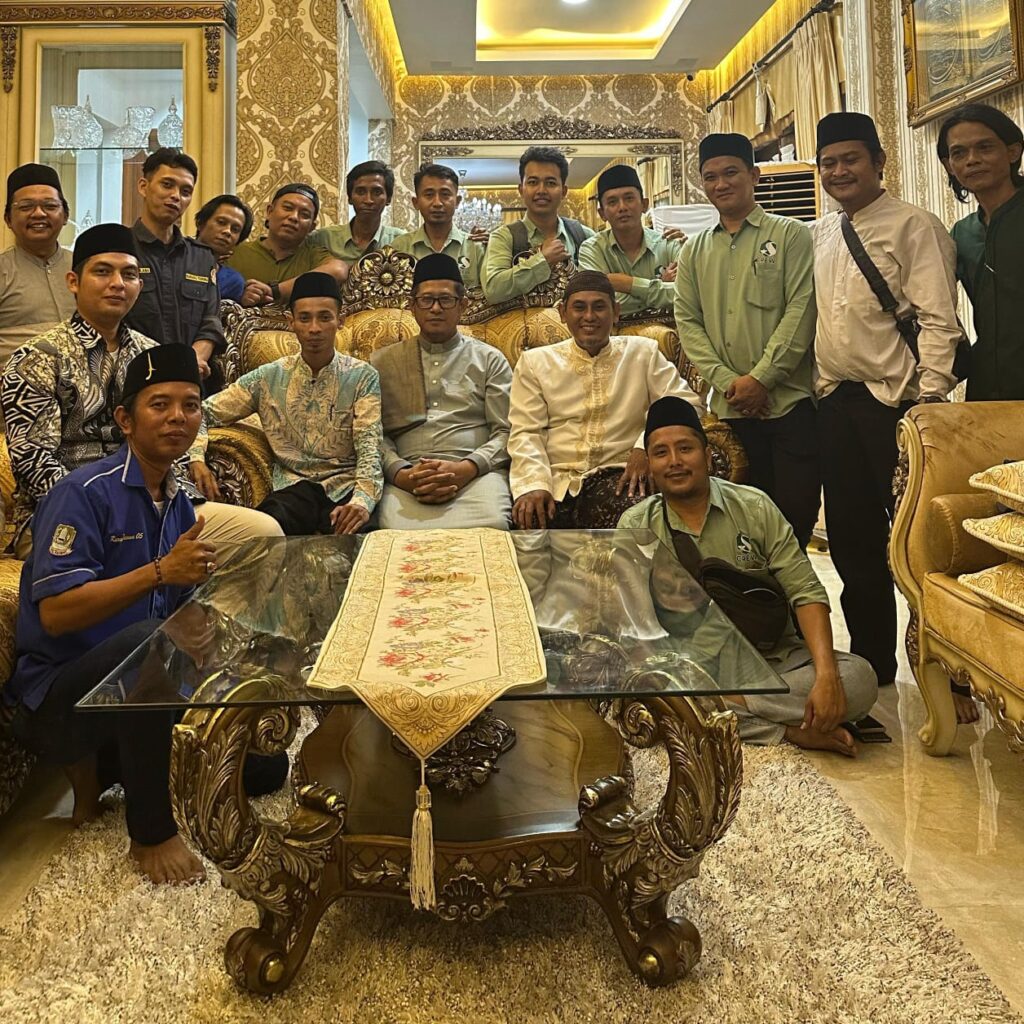 Anggota DPR RI ini Ajak 500 Anggota Sudjatmiko Center Buka Puasa Bersama