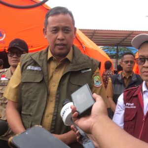 Banjir Bekasi: Walikota Bekasi Berikan Langkah Evakuasi dan Persiapan Pengungsi