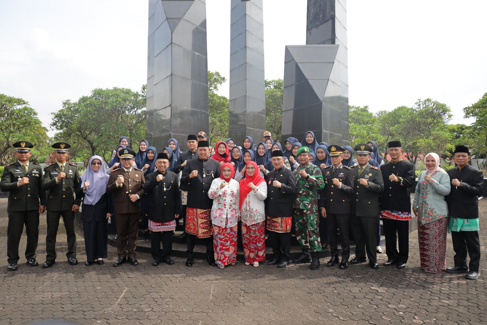 hut kota bekasi
