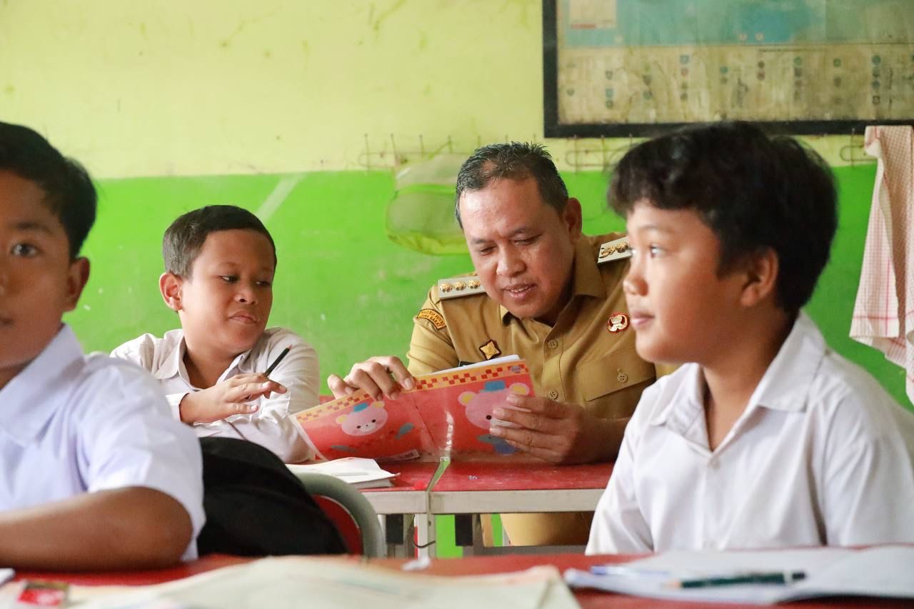 tri adhianto walikota bekasi-1