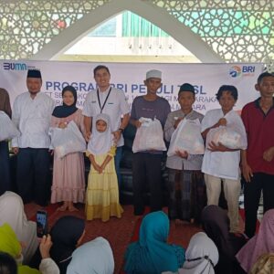 BRI Peduli Salurkan 3785 Paket Sembako untuk Masyarakat Bogor Timur