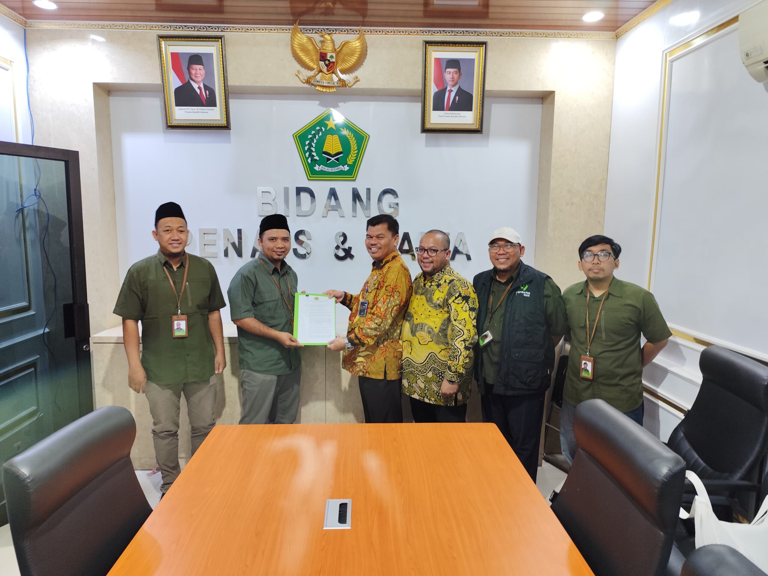 izi jakarta