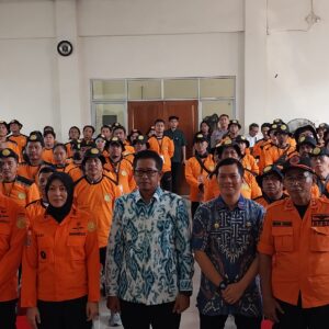 Kerjasama dengan Basarnas, DPR RI Latih Warga Bekasi Penanganan Bencana Alam