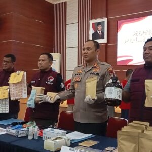 Polres Metro Bekasi Bongkar Jaringan Narkoba Rumahan Senilai Rp1,34 Miliar