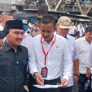 Bupati Bekasi Tinjau Lokasi Kebakaran Pasar Bojong Gede
