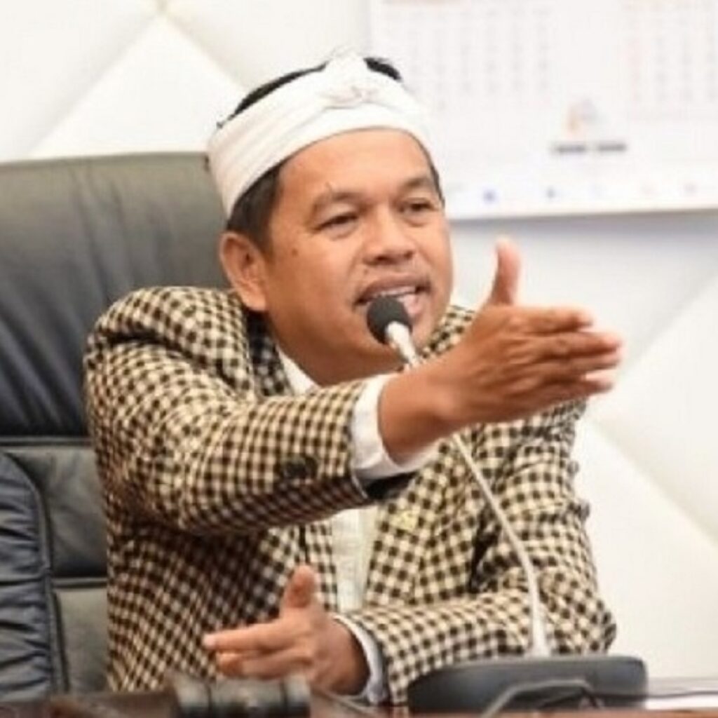 SE Gubernur Jabar Putuskan Jam Masuk Sekolah Jabar Dimulai 06.30