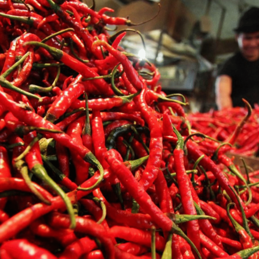 Cabai dan Bawang Turun Harga, Inflasi Jawa Barat Melambat Mei 2025