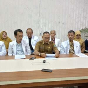 RSUD Bekasi: Ratih Lumpuh Akibat TBC Tulang