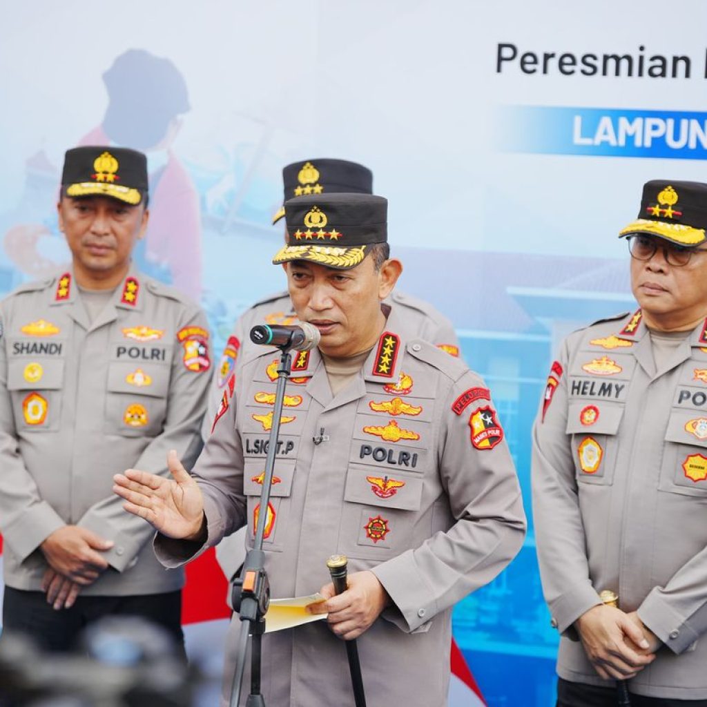 Kapolri Listyo Sigit Minta Maaf dan Perintahkan Propam Usut Pelindas Ojol