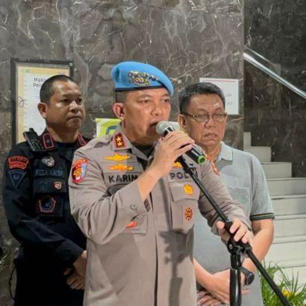 Ini Identitas 7 Anggota Brimob yang Lindas Pendemo hingga Tewas