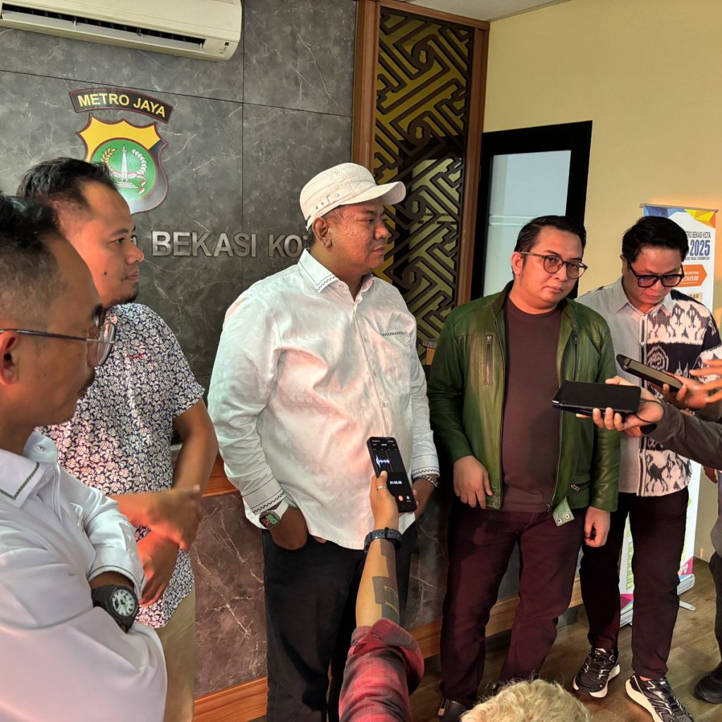 Ricuh Penetapan RAPBD 2026, Legislator Bekasi Saling Adu Jotos