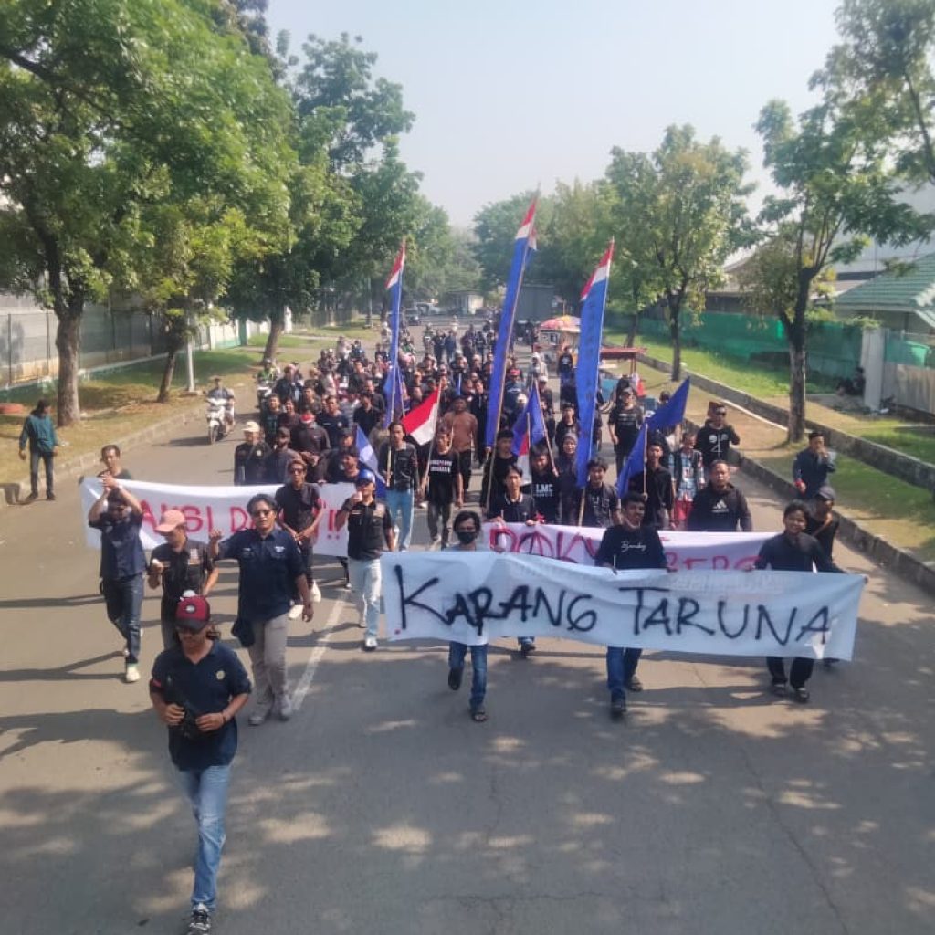 Perusahaan Berdiri Megah di Karang Baru, Warga Lokal Justru Tak Dipekerjakan