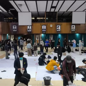 Kericuhan UNISBA dan UNPAS Bandung, Situasi Mencekam
