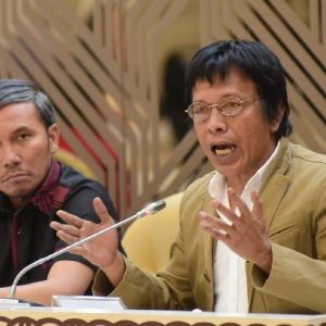 Adian Napitupulu: Biaya Kereta Cepat Bengkak, Pemerintah Harus Transparan