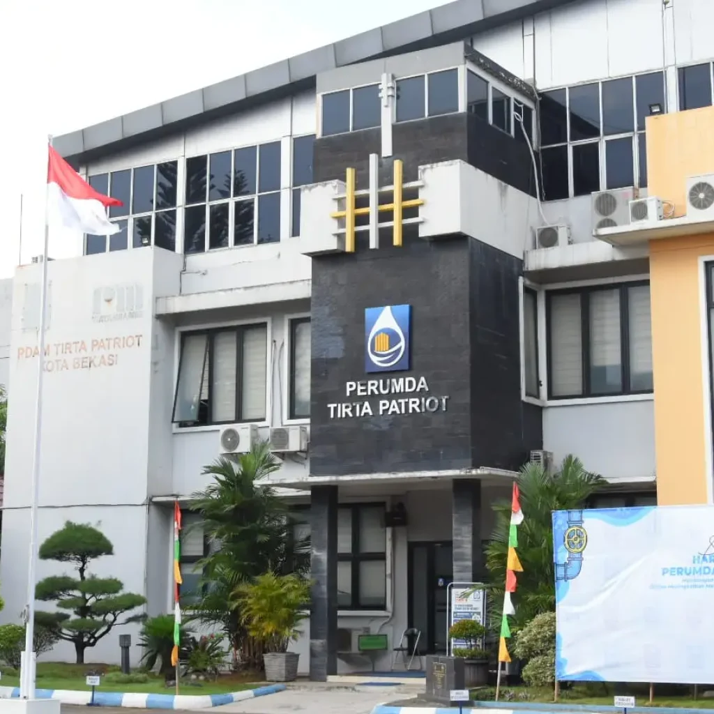 Pipa Utama Bocor, 2 Wilayah Bekasi Timur Alami Krisis Air Bersih