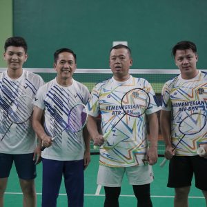 Laga Ekshibisi Bulu Tangkis Nusron Wahid Warnai Semangat PORNAS KORPRI XVII