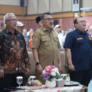 Harris Tekankan Transparansi Keuangan Kelurahan dalam Workshop Evaluasi 2025