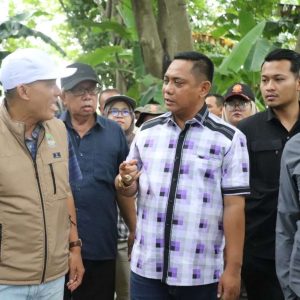 Plt Bupati Bekasi Tutup TPS Liar Babelan