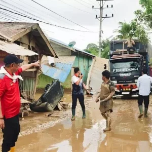Wamensos Kawal Langsung Bantuan Kemensos untuk Korban Bencana Aceh Tamiang