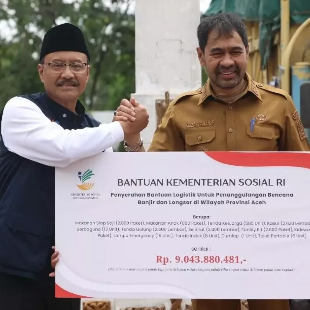 Gus Ipul Serahkan Bantuan Bencana ke Pemerintah Aceh