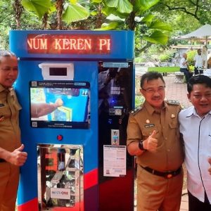 Spot Air Minum Keren Resmi Diluncurkan, Dorong Budaya Tumbler ASN