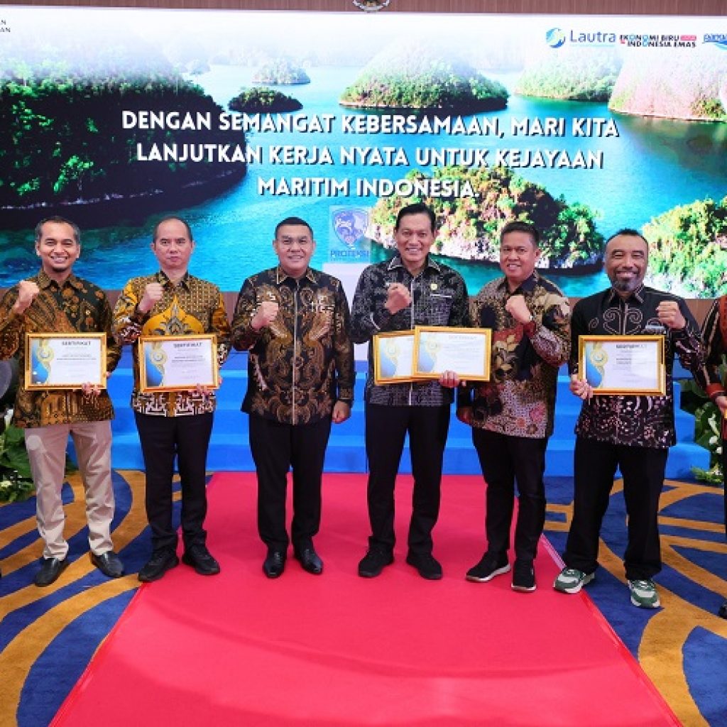 KKP Beri Penghargaan ATR/BPN atas Sertipikasi Pulau Kecil Nasional