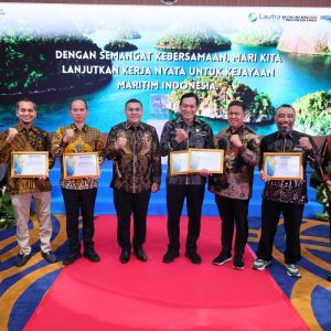 KKP Beri Penghargaan ATR/BPN atas Sertipikasi Pulau Kecil Nasional