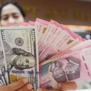 Sentimen Positif Davos: Rupiah Perkasa 40 Poin Berkat Sikap Melunak Donald Trump