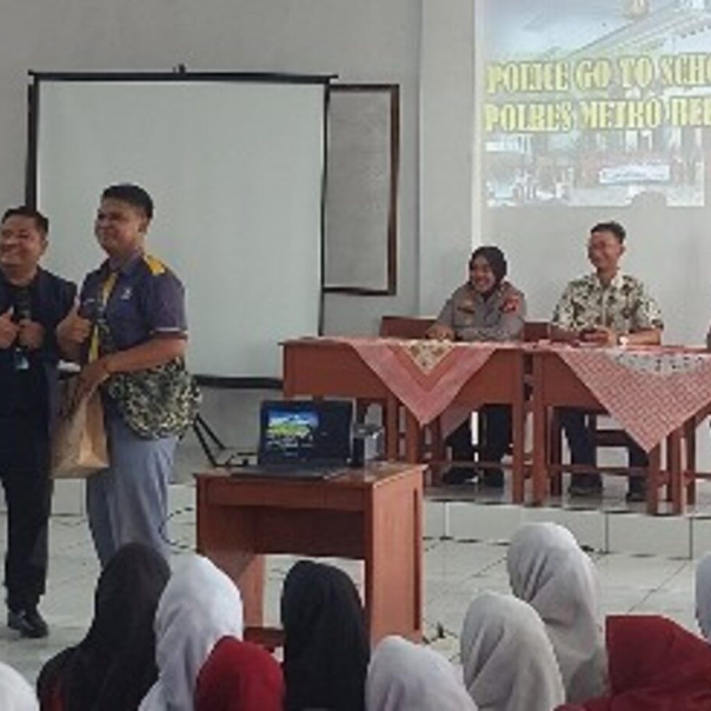 BRI BO Cikarang Dukung Generasi Muda Bersama Kapolres Metro Bekasi di SMK Puja Bangsa