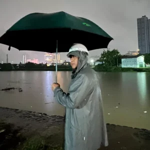 Tri Adhianto Prioritaskan Pembenahan Sistem Polder Aren Jaya Guna Atasi Banjir Bekasi