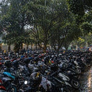 Evaluasi Sistem Kenyamanan dan Keamanan Parkir Motor di Pusat Perbelanjaan