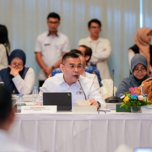 Ossy Dermawan Pastikan Sinkronisasi Tata Ruang dan Pengadaan Tanah untuk Proyek Tanggul Laut