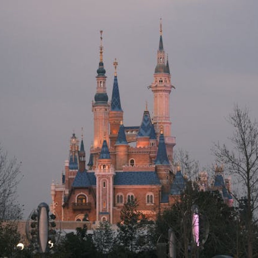 Libur Sekolah Sebentar Lagi, Yuk Ajak Anak Berlibur ke Disneyland Shanghai!