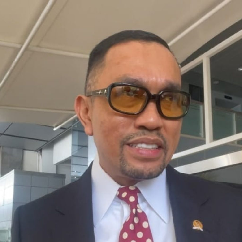Ahmad Sahroni Apresiasi Sikap Kritis BEM UI dalam Menyampaikan Aspirasi