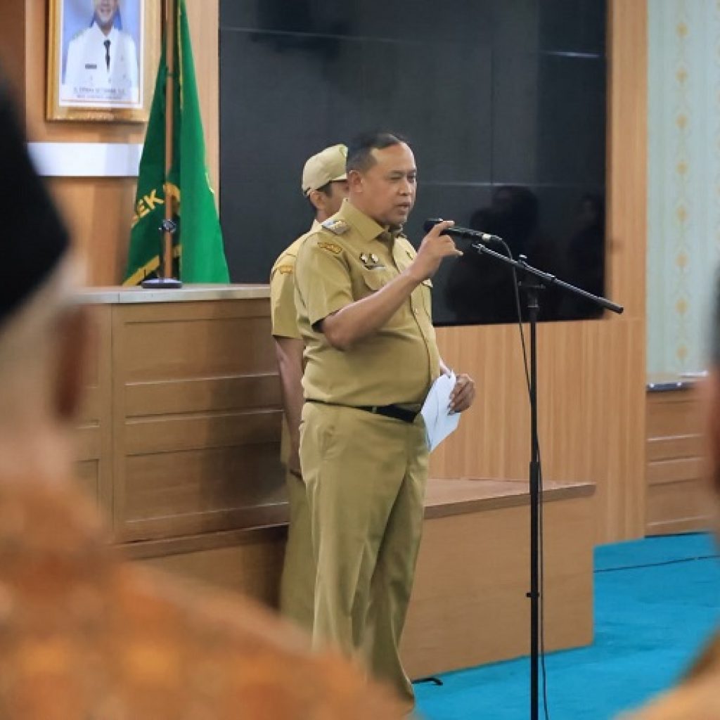 LLI Kota Bekasi Perkuat Peran Lansia, Tri Adhianto Dorong Kegiatan Produktif
