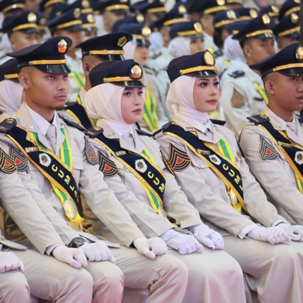 Sri Sultan Hamengkubuwono X Minta Lulusan Politeknik Agraria STPN Rendah Hati