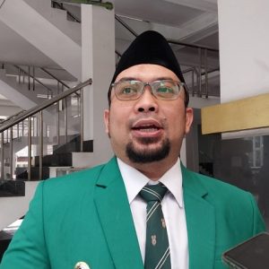 DPC PPP Kota Bekasi Dilantik, Nawal Husni Targetkan 5 Kursi DPRD